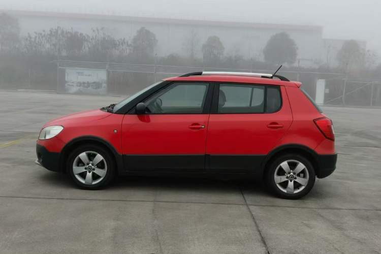 Used Skoda Fabia 2012 1.6L Scout
