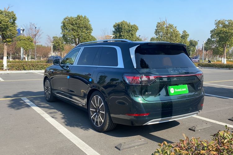 Used Hima AITO M9 2025 Extended-Range Ultra Version 52 kWh 6-Seater
