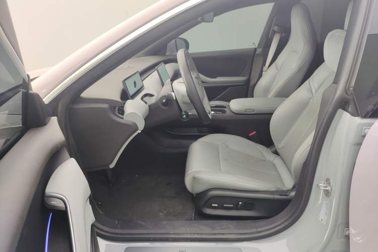 Used Nio ET5T 2023 75 kWh Touring
