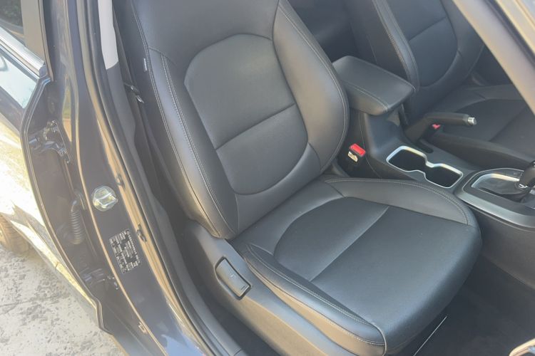 Used Hyundai ix35 2019 2.0L Automatic 2WD Zhiyong·Changxiang Edition China V Standard
