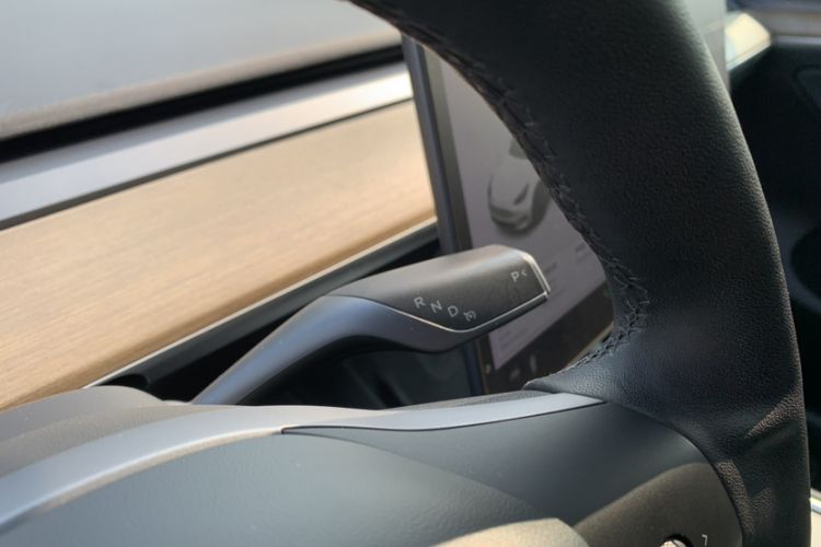 Used Tesla Model Y 2021 Long-Range All-Wheel-Drive Version 3D7
