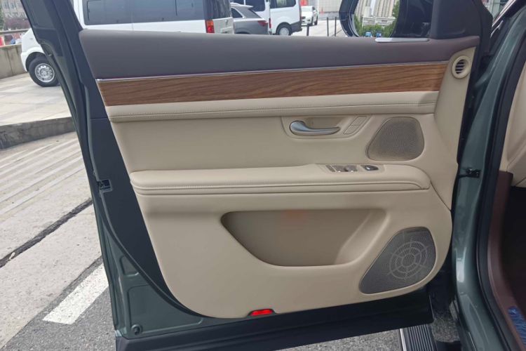 Used Hima AITO M7 2024 1.5T Intelligent Driving 4WD Max Edition 5 Seats
