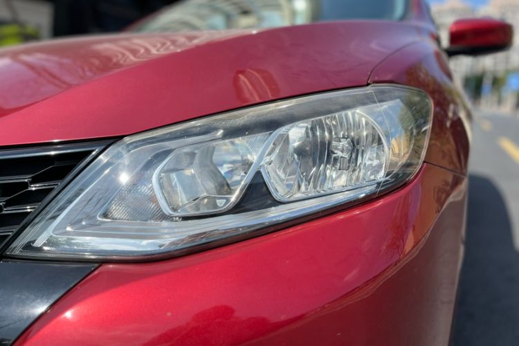 Used Nissan Tiida 2016 1.6L CVT Cool Dynamic Edition