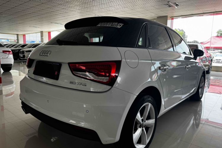 Used Audi A1 2016 30 TFSI Sportback Design Fashion Edition
