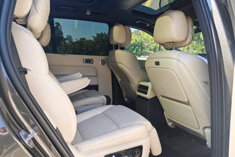 Used Li Auto L9 2022 Max model
