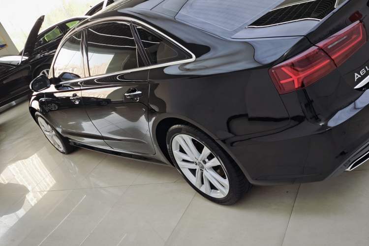 Used Audi A6L 2018 30th Anniversary Edition 35 TFSI Sport Edition
