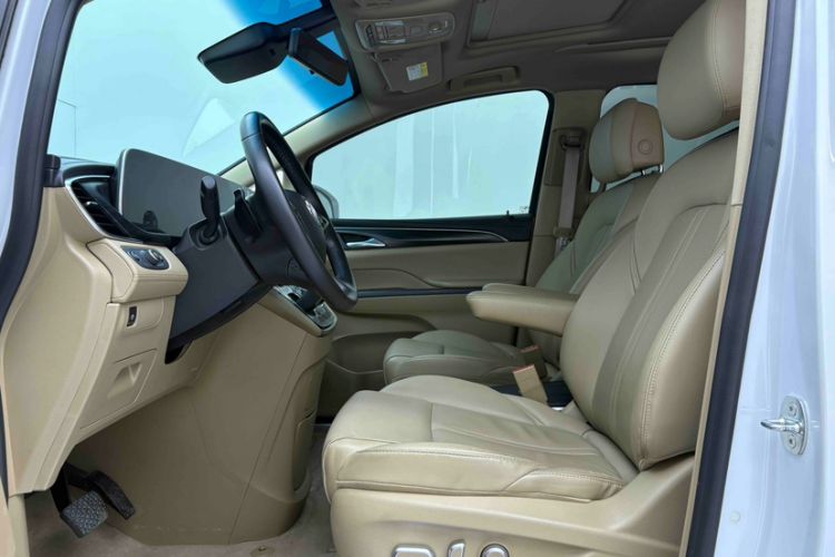 Used Buick GL8 2020 ES Land Cruiser 653T Flagship Model
