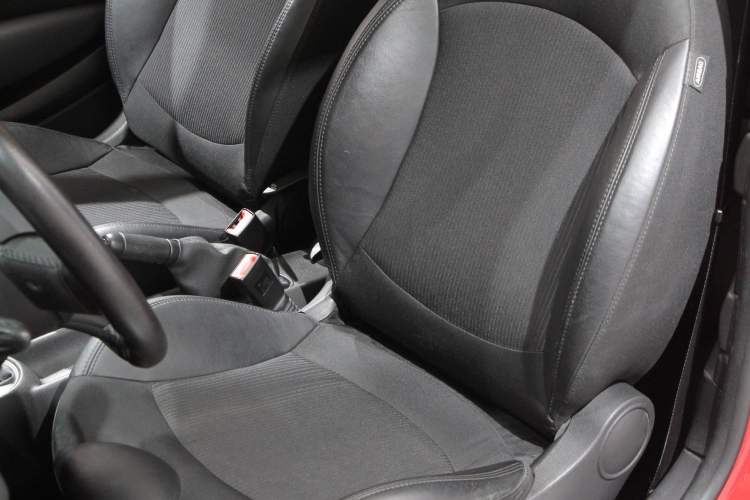 Used  MINI 2011 1.6L COOPER Fun
