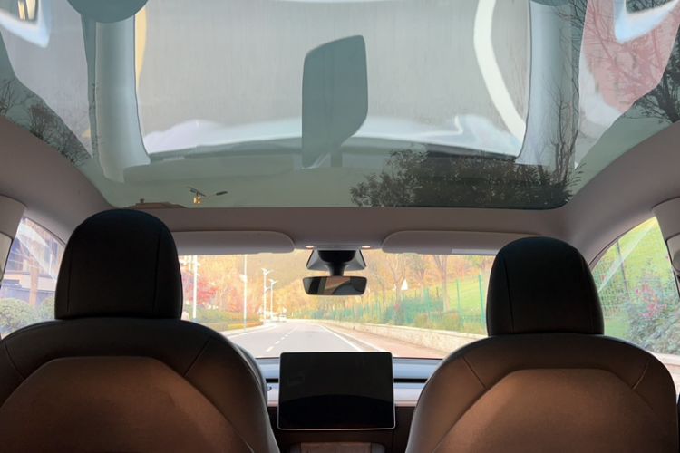 Used Tesla Model Y 2021 Long-Range All-Wheel-Drive Version 3D7
