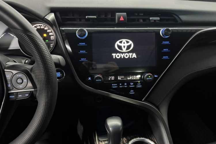 Used Toyota Camry 2019 Revised Version 2.5G Luxury Edition
