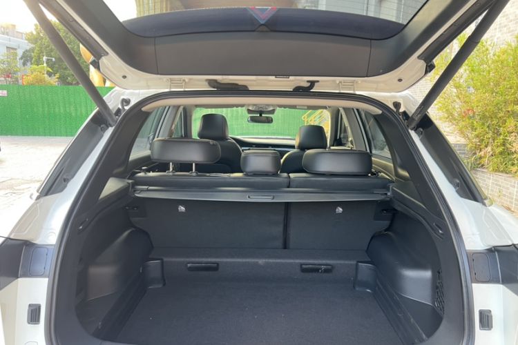 Used Venucia Star 2020 260T Automatic 48V Mild Hybrid Turbocharged Starry Edition
