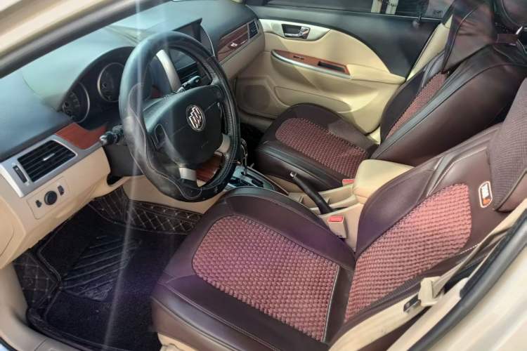 Used Buick Excelle 2013 1.5L Automatic Luxury Model
