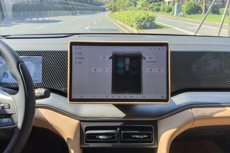 Used BYD Song L DM-i 2024 112 km Beyond Edition
