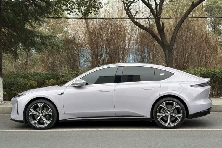 Used Nio ET5 2025 75 kWh