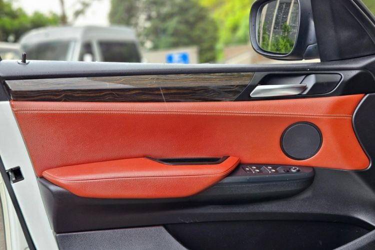 Used BMW X3 2012 xDrive20i Luxury Model
