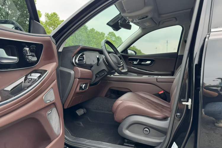 Used  Lanyue 2023 400T Four-Wheel Drive Star Prestige Edition 6 Seats