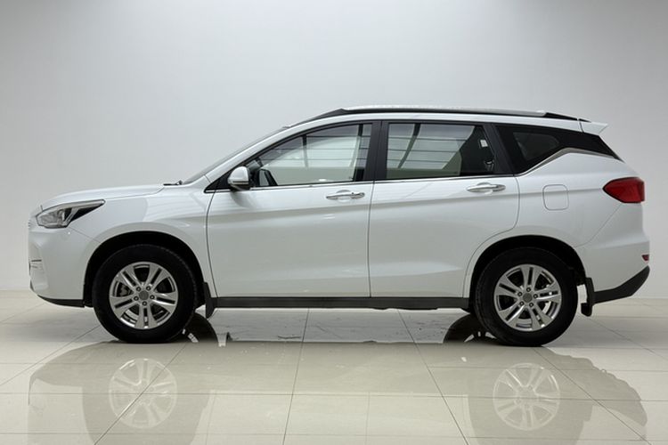 Used Haval M6 2018 Revised Version 1.5T DCT Two-Wheel Drive Elite Edition
