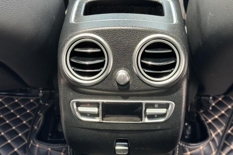 Used Mercedes-Benz GLC 2020 Facelift GLC 300 L 4MATIC Dynamic Edition