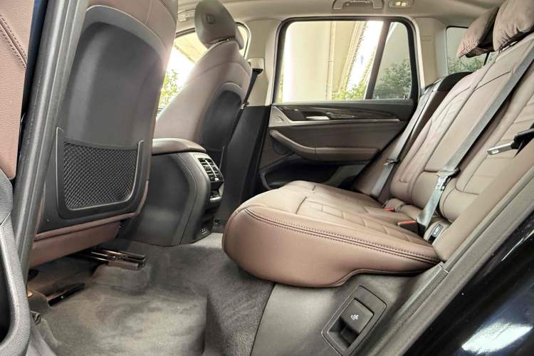 Used BMW X3 2021 xDrive30i Luxury Model with M Sport Package
