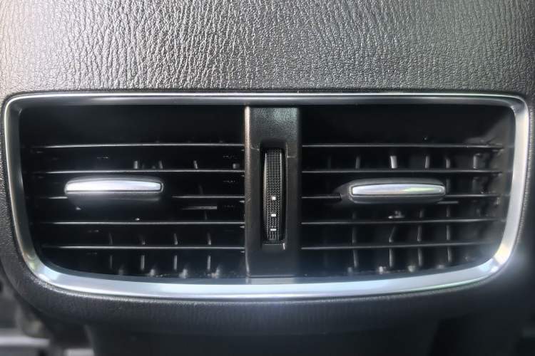 Used Mazda Atenza 2018 2.5L Blue Sky Sport Edition China VI compliant