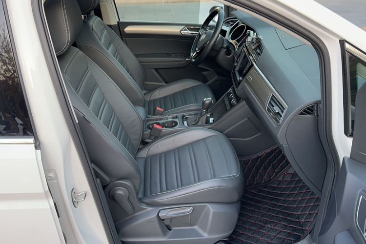 Used Volkswagen Touran 2018 Volkswagen Touran L 280TSI DSG Boundary Edition 7 Seats China V Emission Standard
