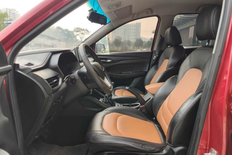 Used Wuling Hongguang S3 2018 1.5L Manual Comfort Model China V Standard
