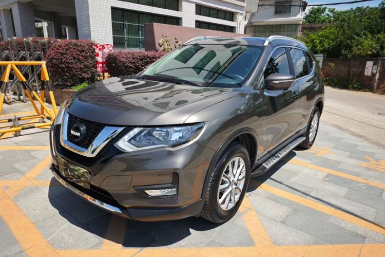 Used Nissan X-Trail 2019 2.0L CVT Smart Connect Comfort Edition 2WD
