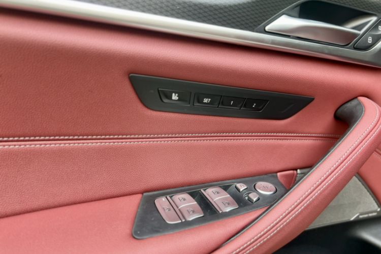 Used BMW 5 Series New Energy 2021 535Le Pioneer Edition M Sport Package
