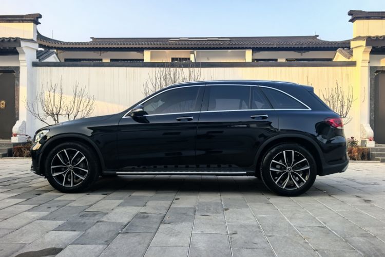 Used Mercedes-Benz GLC 2020 Facelift GLC 300 L 4MATIC Dynamic Edition
