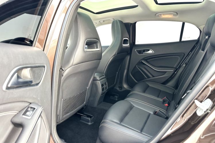 Used Mercedes-Benz GLA 2016 GLA 200 Fashion Model