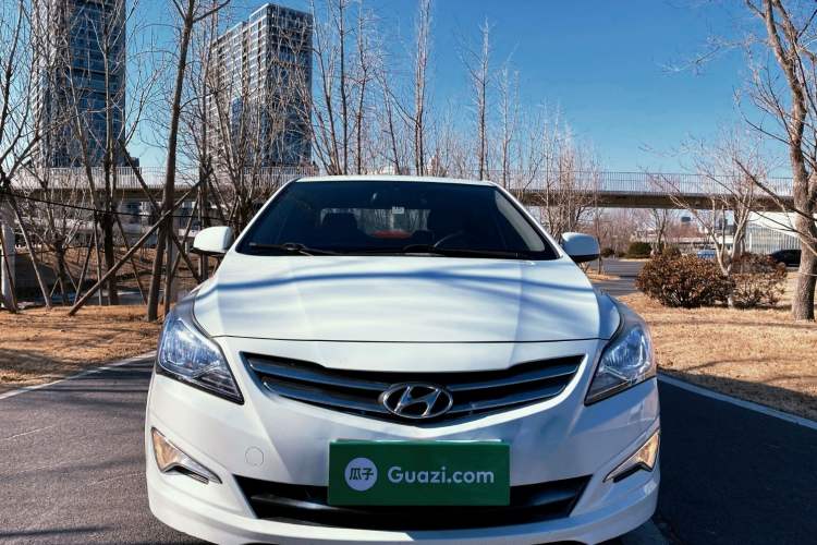 Used Hyundai Verna 2014 1.4L Manual Smart GLS Trim
