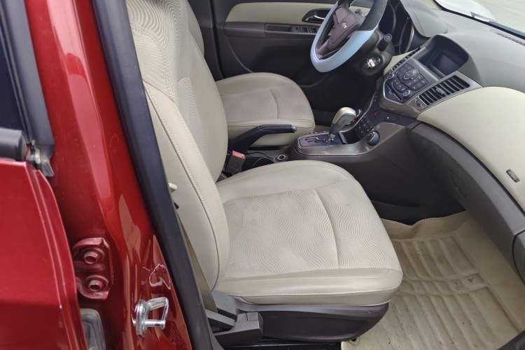 Used Chevrolet Cruze 2015 1.5L Classic SE AT