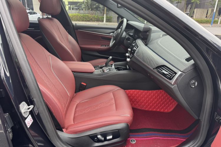 Used BMW 5 Series New Energy 2021 535Le M Sport Package
