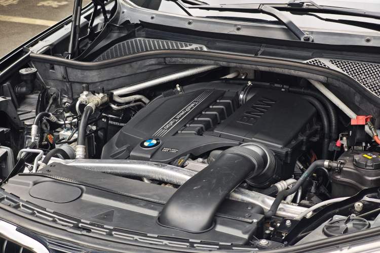 Used BMW X5 2014 xDrive35i Elegant Edition
