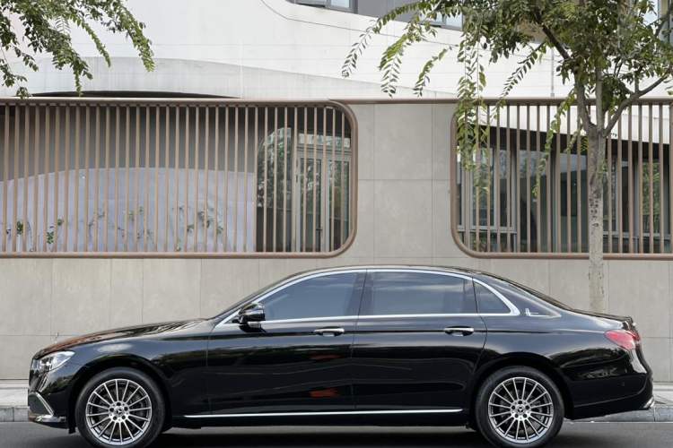 Used Mercedes-Benz E-Class 2023 E 260 L