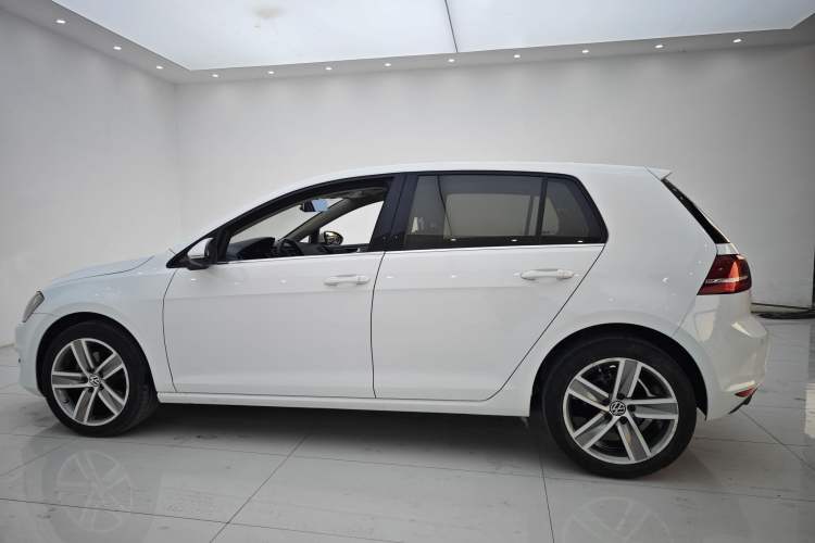 Used Volkswagen Golf 2014 1.4TSI Automatic Comfort Model
