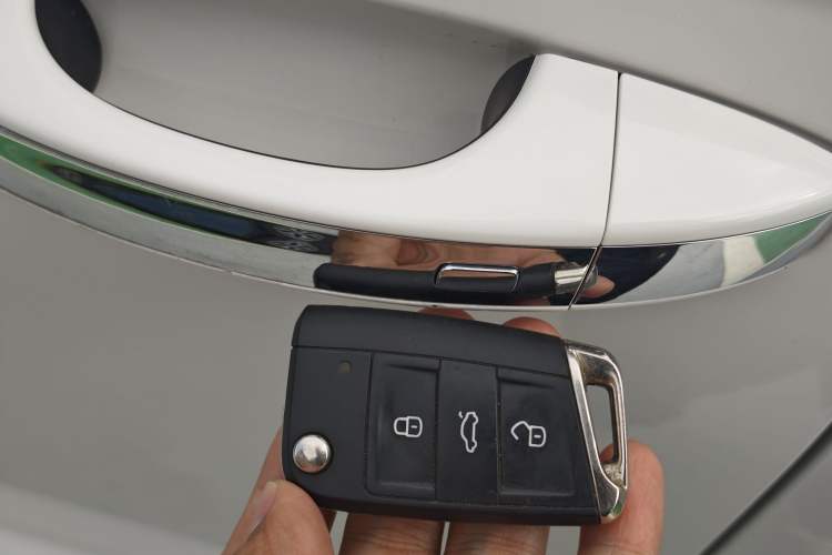 Used Volkswagen Tharu 2019 280TSI Two-Wheel Drive Luxury Edition China V Standard
