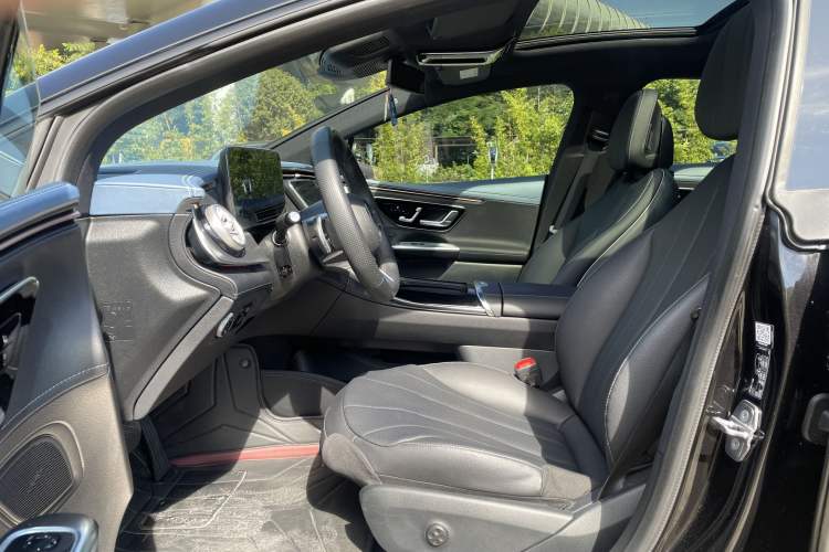 Used Mercedes-Benz EQE 2022 350 First Edition Special Version