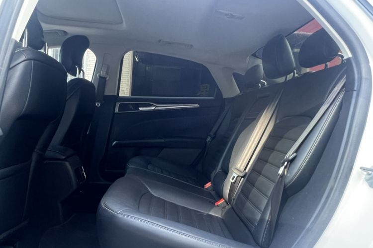 Used Ford Mondeo 2017 EcoBoost 180 Stylish Model
