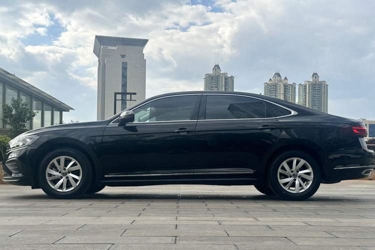 Used Volkswagen Passat 2022 280TSI Business Edition
