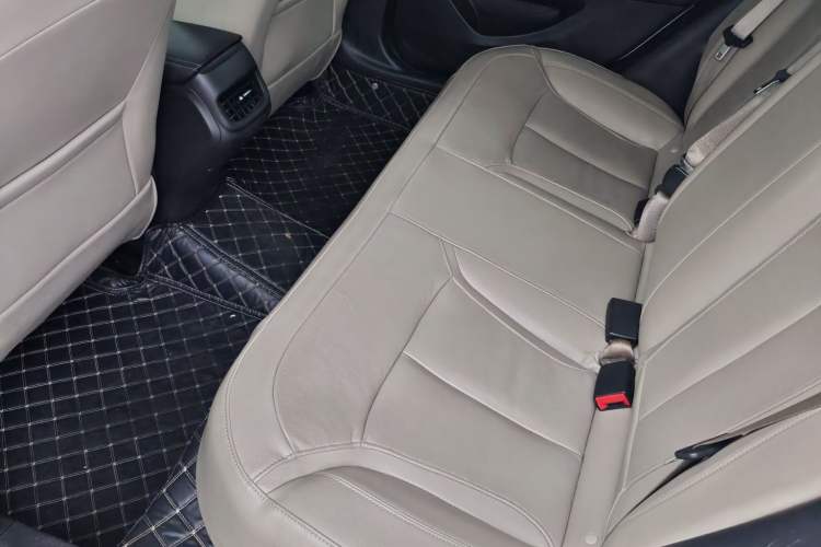 Used Buick GT 2018 15T Dual-Clutch Elite Model China V Standard
