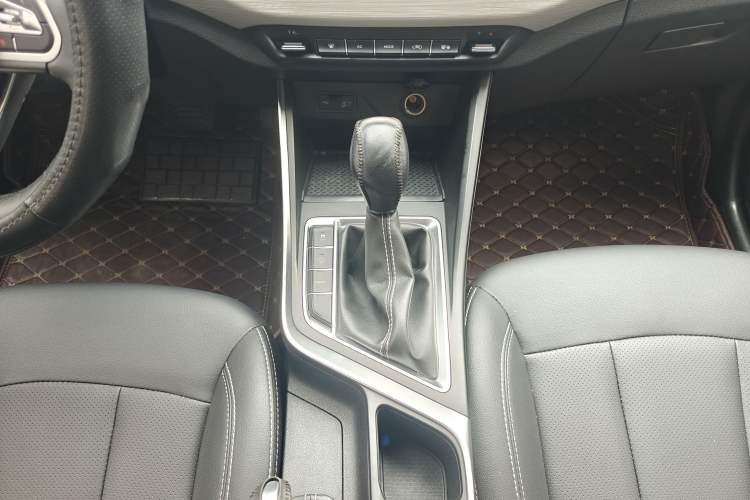 Used Geely Auto Vision X3 2020 1.5L CVT Luxury Model
