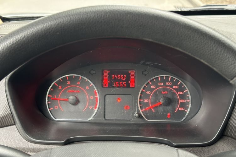 Used Wuling Hongguang V 2022 1.5L Jingqu Edition Enclosed-Window Vehicle with Electric Power Steering LAR
