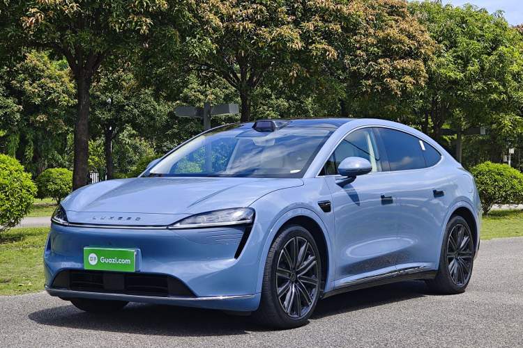 Used Hima Luxeed R7 2024 All-Electric 667 km Max
