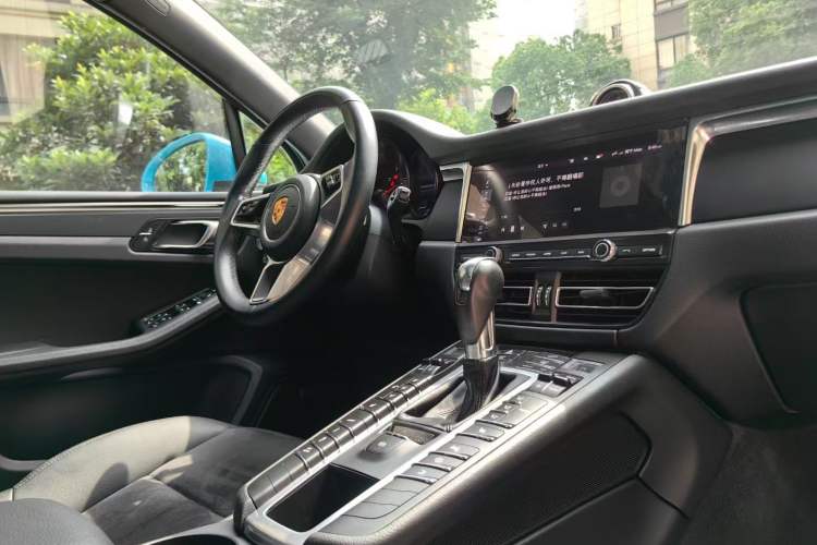 Used Porsche Macan 2018 Macan 2.0T
