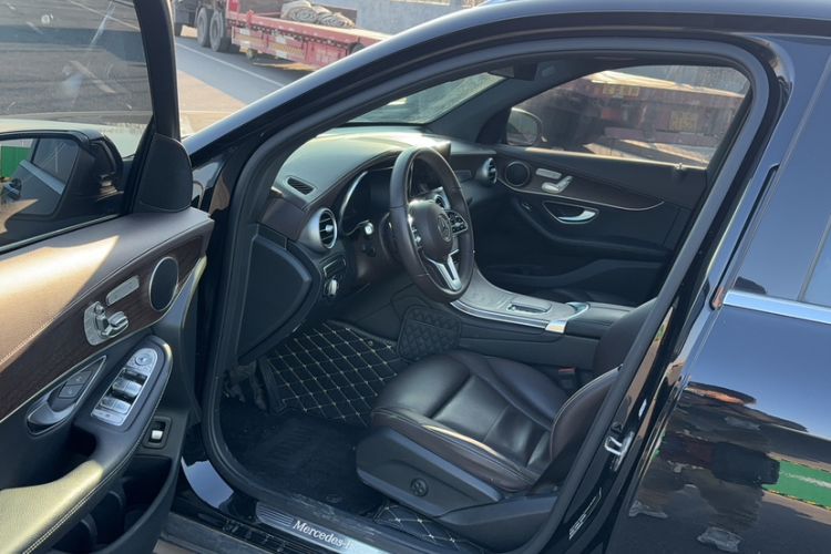 Used Mercedes-Benz GLC 2022 Second Facelift GLC 260 L 4MATIC Luxury Edition