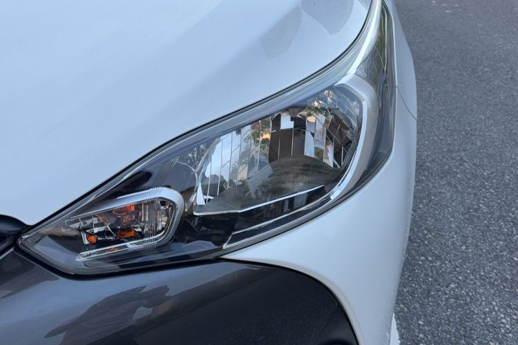 Used Toyota YARiS L 2022 1.5L CVT Leading PLUS Edition
