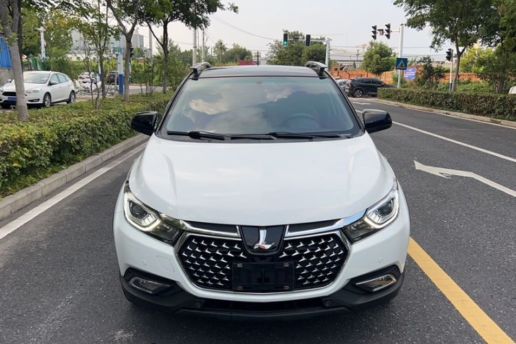 Used Luxgen U5 SUV 2017 1.6L Manual MingShi Edition