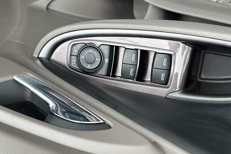 Used Chevrolet Malibu XL 2016 1.5T Dual-Clutch Enjoyment Edition