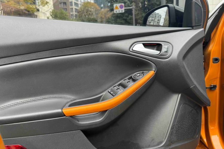 Used Ford Focus 2018 Hatchback Classic EcoBoost 180 Automatic Sport Edition
